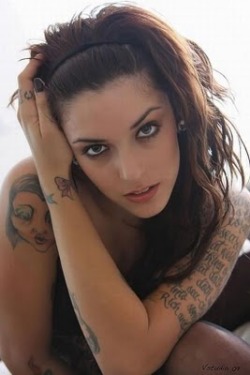 womenwithtatoos:  More girls with tattoos