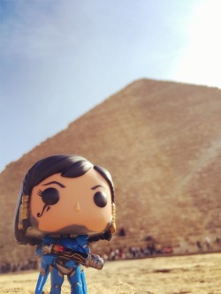 pharah-best-girl:  biubiubiu23:☀️☀️☺️We’re in Giza☺️☀️☀️ This is too much win