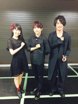 fuku-shuu: SnK News: Seiyuu Promote the October Reading &amp; Live Event SnK seiyuu Ishikawa Yui (Mikasa), Kaji Yuuki (Eren), and Hosoya Yoshimasa (Reiner) attended the MBS Anime Fes today to promote the upcoming SnK Season 2 Reading &amp; Live event