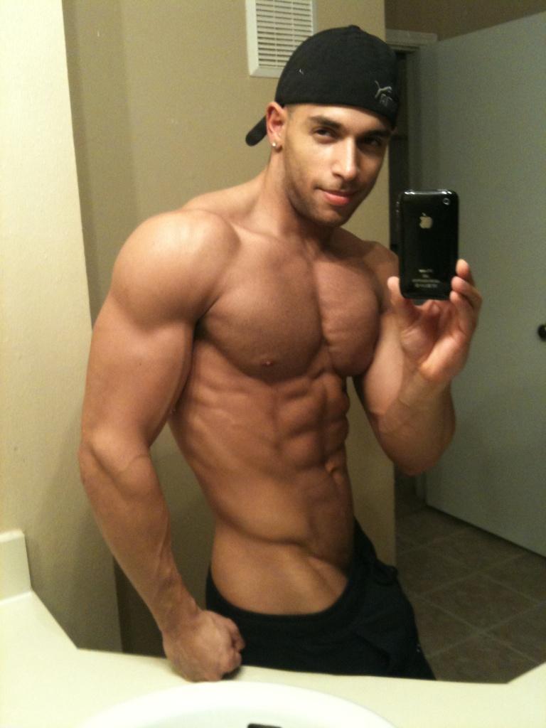 maleselfies:  Sean Zevran Super hot guy with a banging body and rock hard cock! Follow