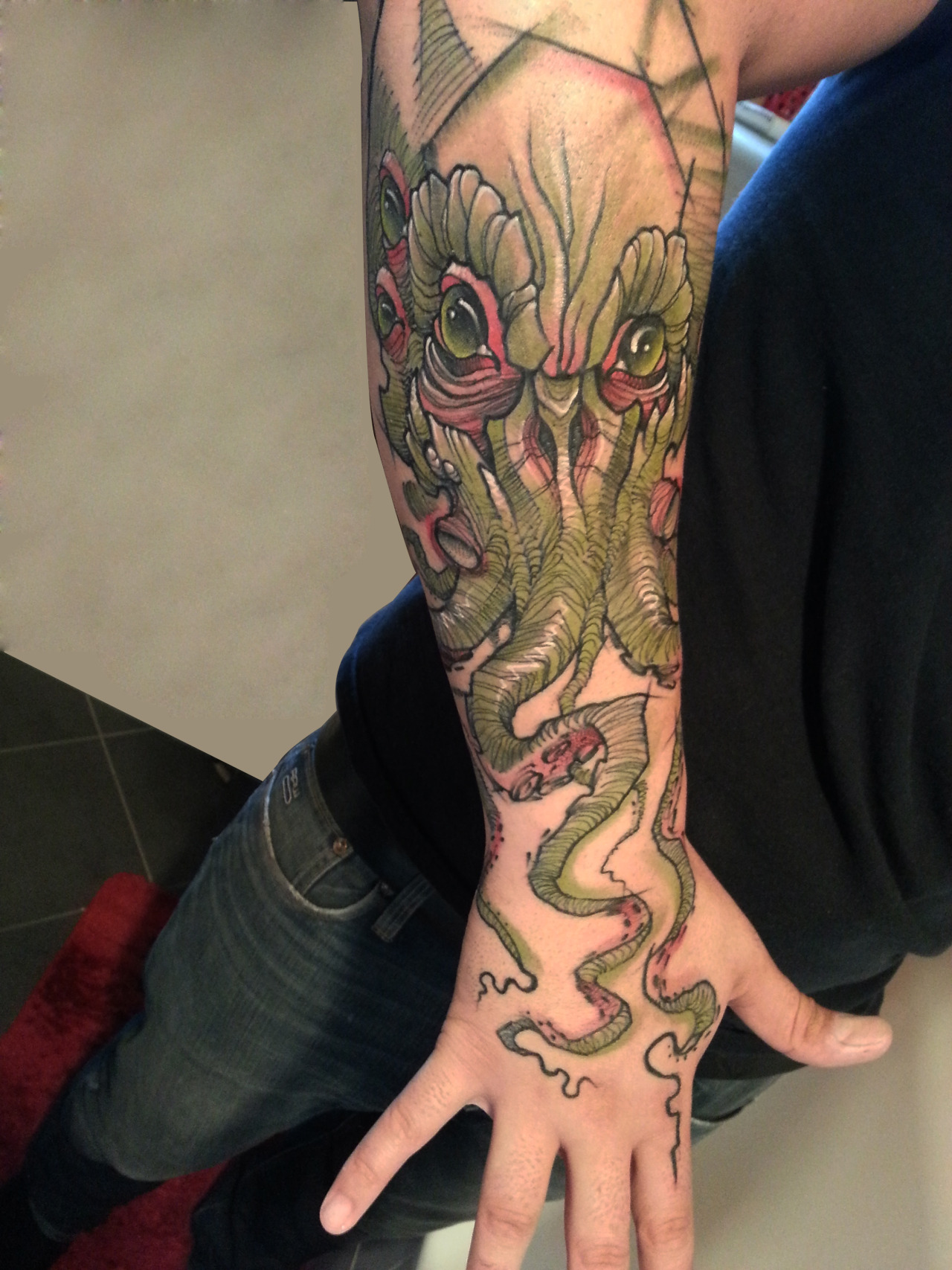 fuckyeahtattoos:  Cthulhu tattoo - done by Jukan in Stilbruch Tattoo in Berlin Germany