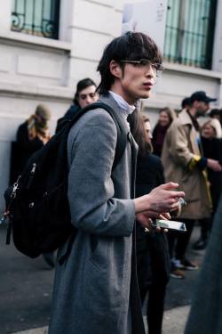 koreanmodel:Street style: Park Kyung Jin shot by Lim Jae Hyun at Milan Fall 2017