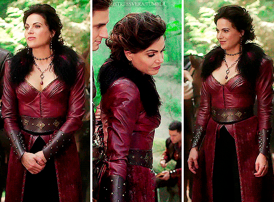 Lana Parrilla| Costume Appreciation: 15/
