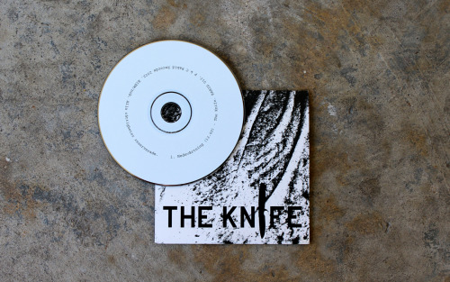 hologramparade:The Knife.  Nedsvärtning.  Rabid 012. The accompanying music to an art project by Pet