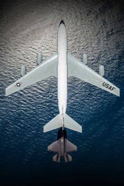 planesawesome:   USAF KC-135R and F-35A during aerial refueling.   