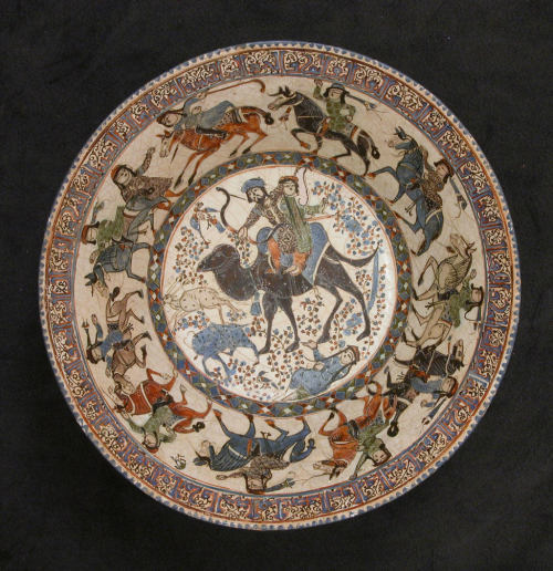 Bahram Gur and AzadaMina'i bowl, Iran, 12th-13th cen.&ldquo;Some of the mina'i ceramics illustrate s