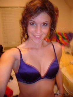 lovyoungboysandgirls:  breastification:  Brittney Murphy 19 years old in Eau Claire, Wisconsin   Yum
