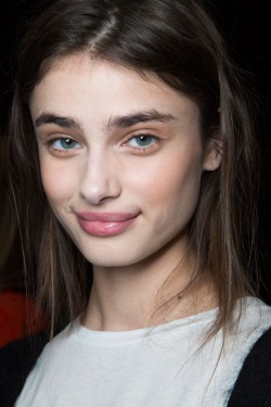 lovetaylorhill:  Backstage at BCBG Fall 2015