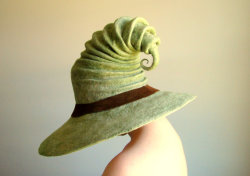 Modern-Wix:  The Creative And Spunky Hats Of Madame Wallis. You Can Find These Little