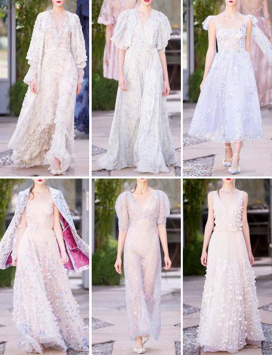 fashion-runways:  Luisa Beccaria at Milan Fashion Week Spring 2018  