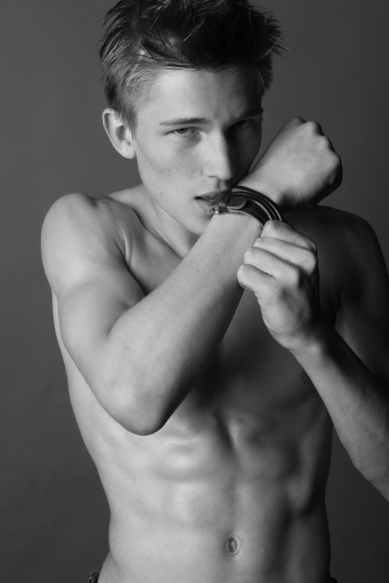 mcklyncole:  http://roughrider13.tumblr.com Brendon Fish - Heffner Photo by Mcklyn