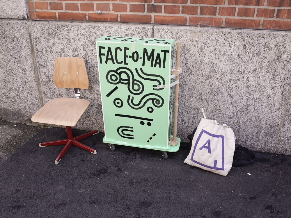 faceomat: Face-o-mat performing at “Liste”, during Art Basel 2014 