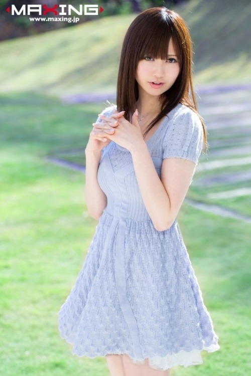 chong2-ho1:  Erika Megu : 苺紅えりか lingerie