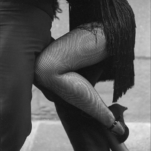 chanelbagsandcigarettedrags:  Tango Dance Series, 1989. Image: Isabel Muñoz