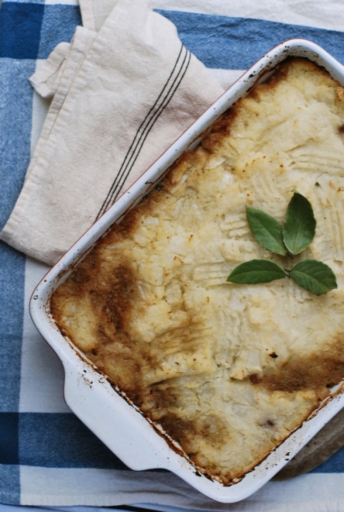 Cottage Pie 1 very large parsley root or 4 medium, or 3 large yukon gold potatoes, peeled and cut in