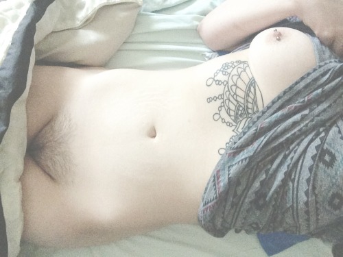 bongrips-piercednips:  I love the lighting in my room 💫 - Meagan 