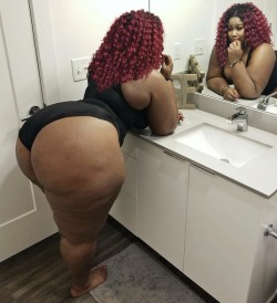 hemicoupe:curvycurlychrisy