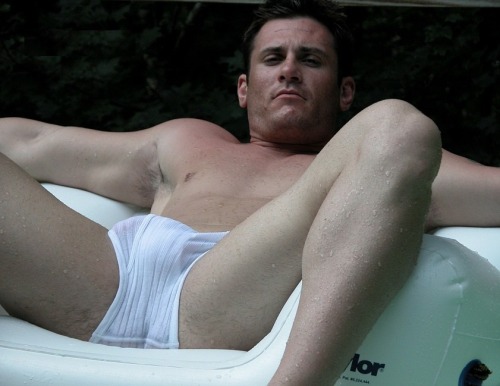 brothertobrother:  Bros by the pool