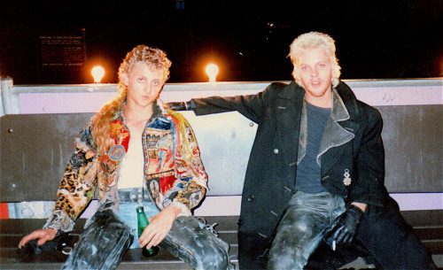 ersatzreality: Photos from the Lost Boys set that Alex Winter has shared