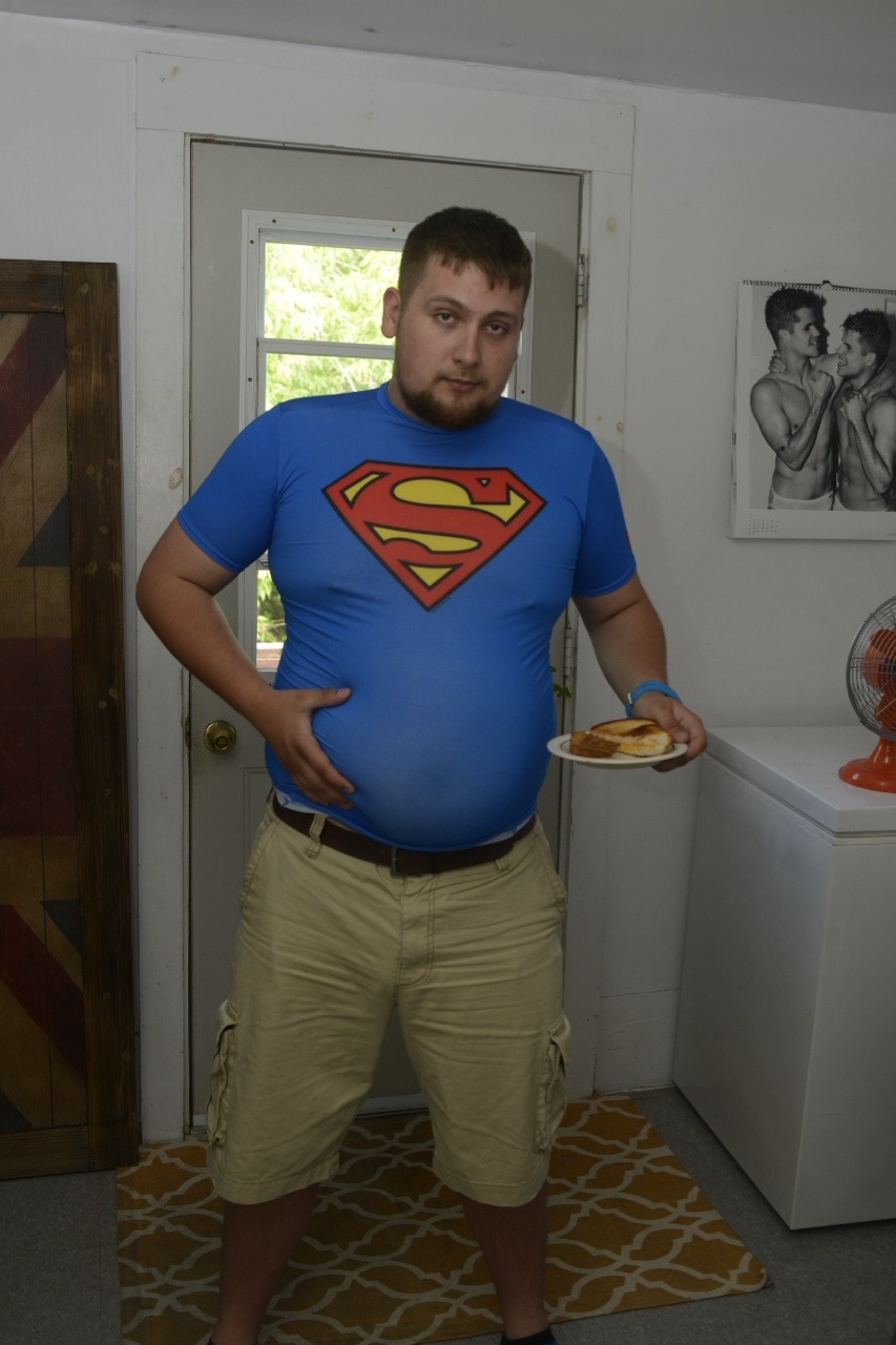 schlago:  chubbersds:  Getting there.  Photo/grilled cheese cred: inversedd   Nice