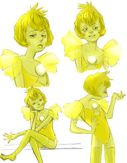 wennovane:  more y pearls……. she looks