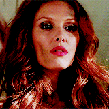 i-want-i-never-ever-get:  She’s so badass that I both love and hate her!:/ 
