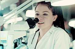  cosima niehaus | gifset per episode ↳ conditions of existence  