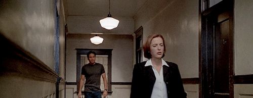 cordeliaschase: The two times Mulder went after Scully and the one time he didn’t.