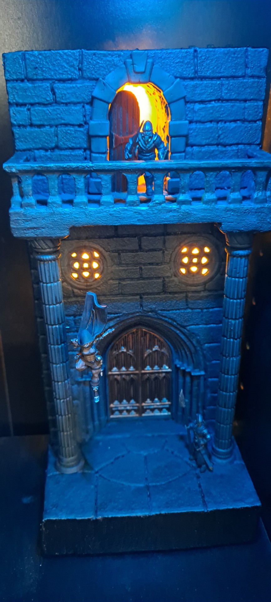 I Realised I Can Use Some RGB LEDs I Have To Cast A Blue Light Over The Whole Thing And Really Get That