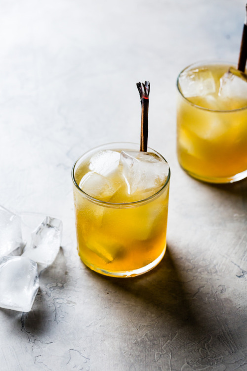 propheticfire:renegadestaples:sweetoothgirl:honey &amp; hearth cocktail {bourbon, yellow chartre