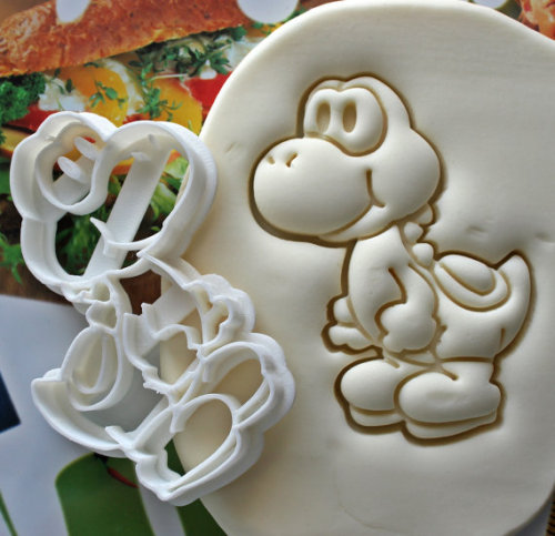 retrogamingblog:Yoshi Cookie Cutter made by Tiago BeloPls post a photo of the cookie when it’s