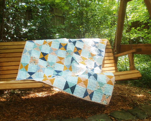 bluephone:Hopscotch quilt!Started: May 2019Finished: April 2020!