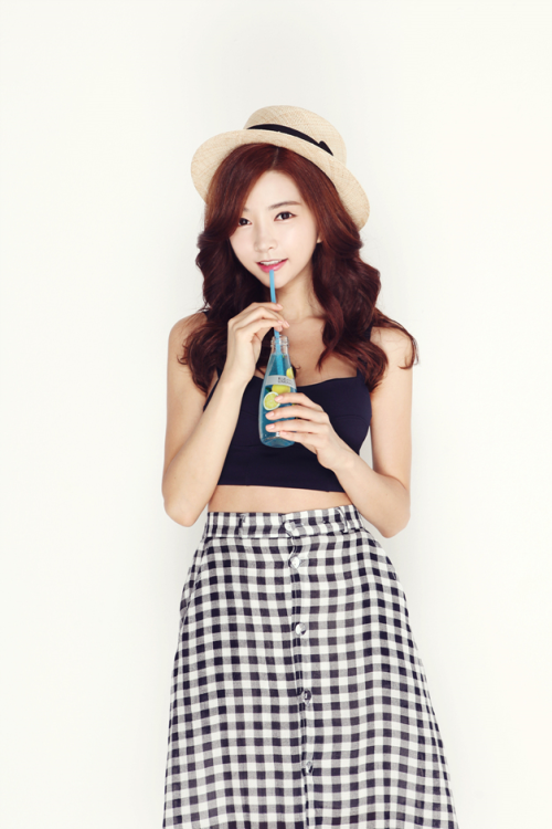 Park SooYeon - July 09, 2013 4th Set