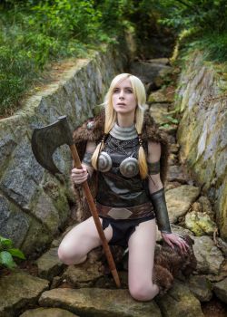 sharemycosplay:  Marvel’s #Valkyrie by #cosplayer busanpanda! #cosplay #comicbooks http://busanpanda.deviantart.com/https://www.facebook.com/busanpanda.daniellehttp://worldcosplay.net/member/danielle Photo by Dan/댄 http://worldcosplay.net/member/dan