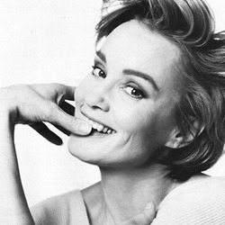 fionagoodeinthehoode:  Jessica Phyllis Lange 