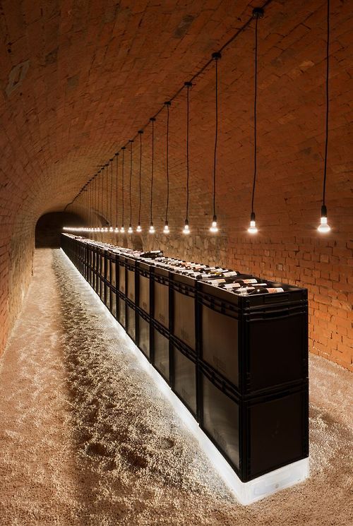 creanavt:  felinatral:Strobl winery https://creanavt.tumblr.com/archive
