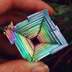 crystallauraa:  Bismuth portal ☾ 