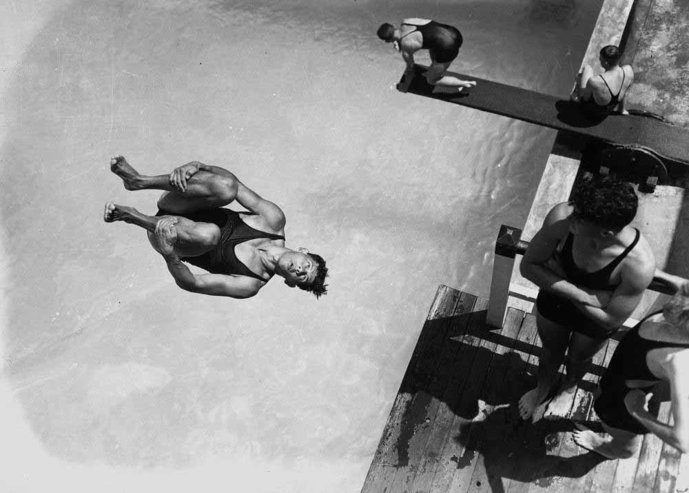 ofmiceandmenessay:  Unknown -  Diving at the Valley Baths, Brisbane, Queensland,