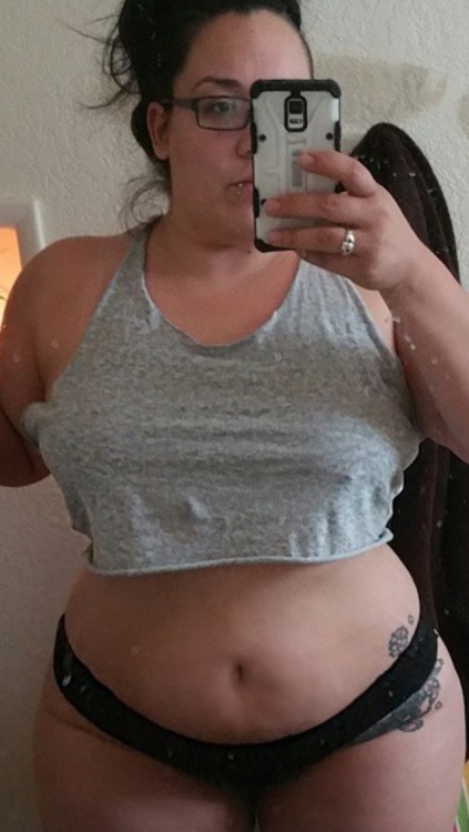 comarxxl:  When hitting the gym pays off…