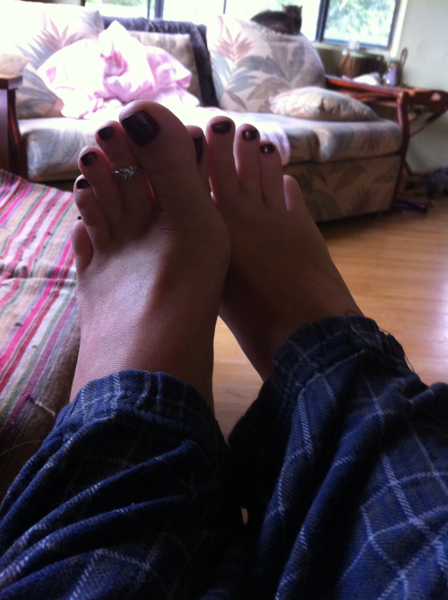 feet-of-a-princess: pajamas