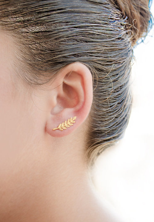 wickedclothes: Golden Leaves EarringsWear this adorable little leaf in your ear to keep a piece of n