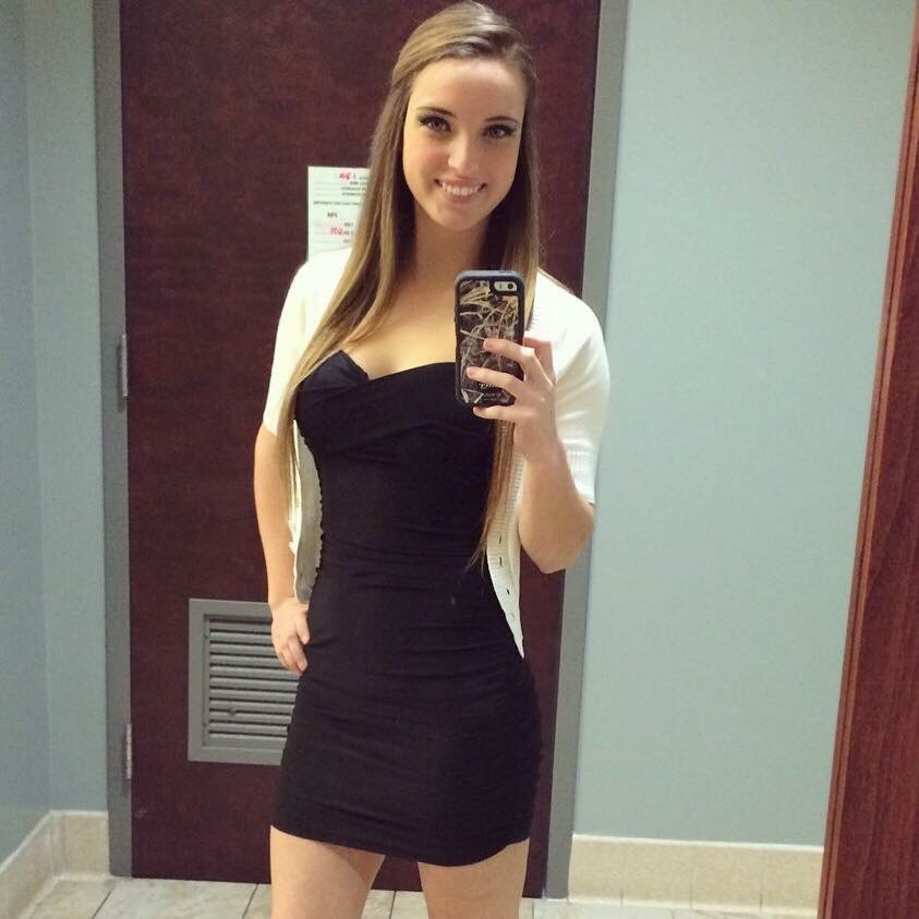 northcarolinaflashing: stripped-girls: Kally Wayne Havelock, North Carolina 