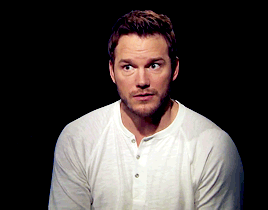 edward-kenways:  if somebody had told me that i was gonna be a part of jurassic world in the future&
