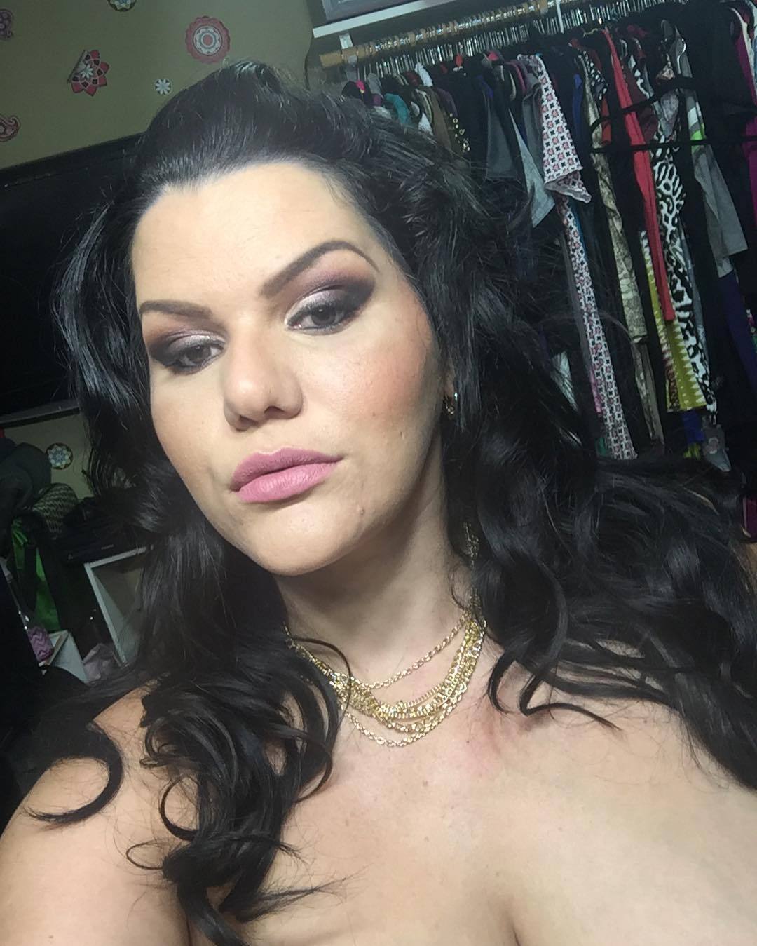 Good morning there&hellip; Not a #TBT pic but who cares lol #angelinacastro #bbw