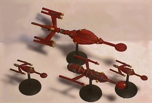 TSR’s Star Frontiers had great miniatures. 