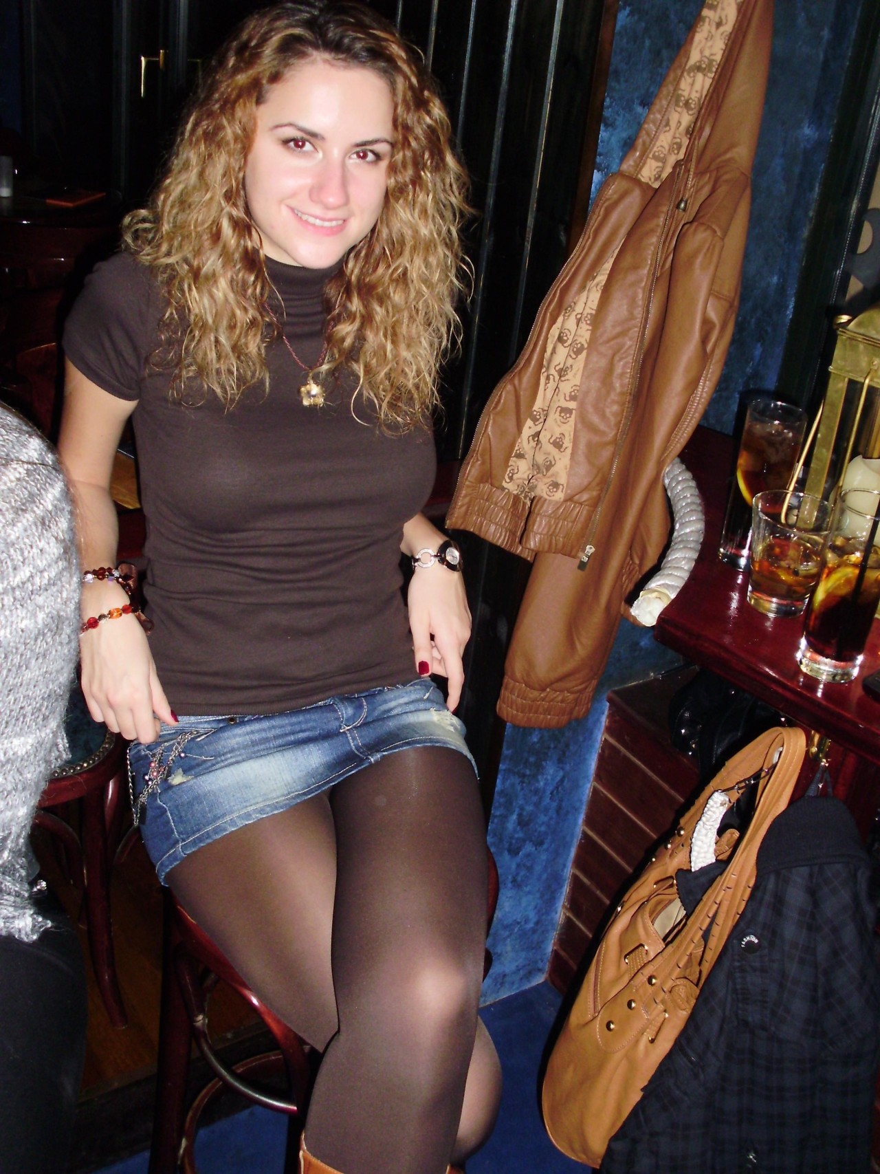 tightsobsession:  Brown tights with jean skirt. 