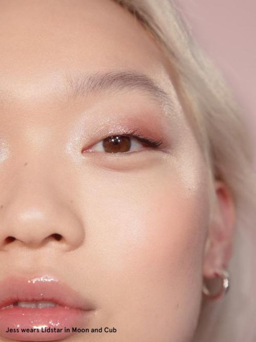 New from Glossier- Lidstar Duo Liquid EyeshadowsSwatch top to bottom: Lily, Moon, Slip, Cub, Fawn, H