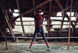youngdominantmaster: Spider-Man unmasked, gaged, blindfolded, bound. Now, with the camera set up, the real fun can begin - making the best blackmailing video ever. 