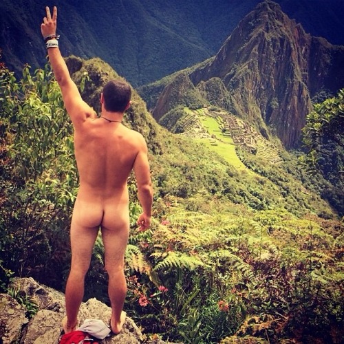 hot sport bulges and butts - 18+ ONLY