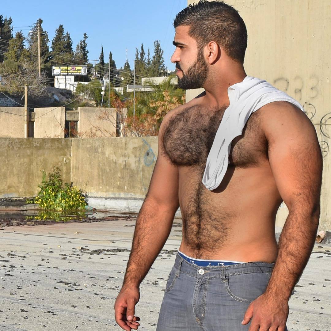 Nude beefy photos - cubs Daddy hairy
